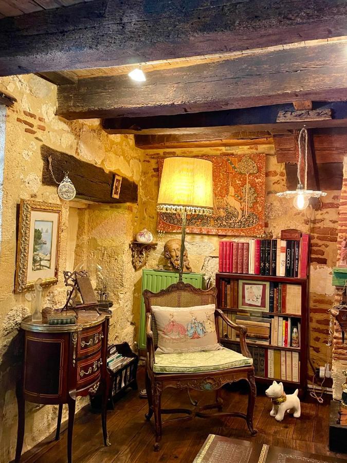 Bed and Breakfast Le Colombier de Cyrano et Roxane à Bergerac Extérieur photo